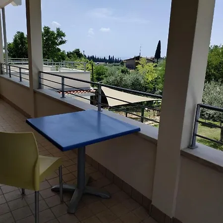 Paradiso Del Garda Vista-verde 巴多利诺